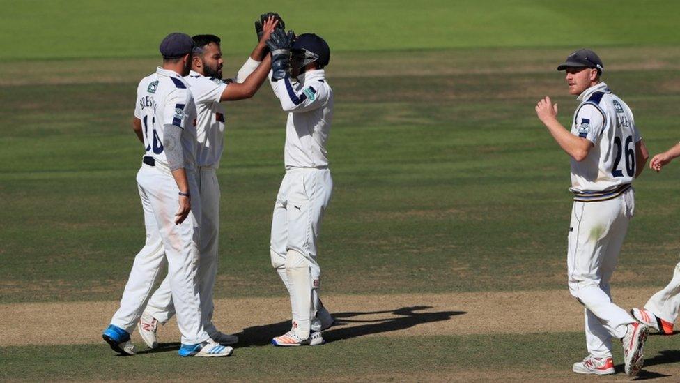 Azeem-Rafiq-with-with-former-teammates