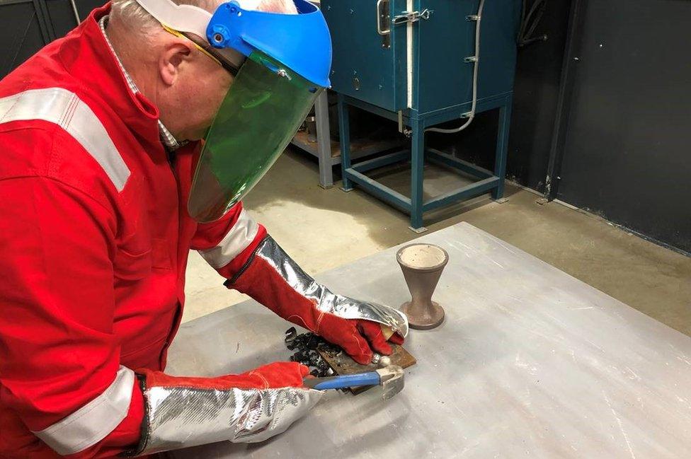 The first gold is poured at the new plant