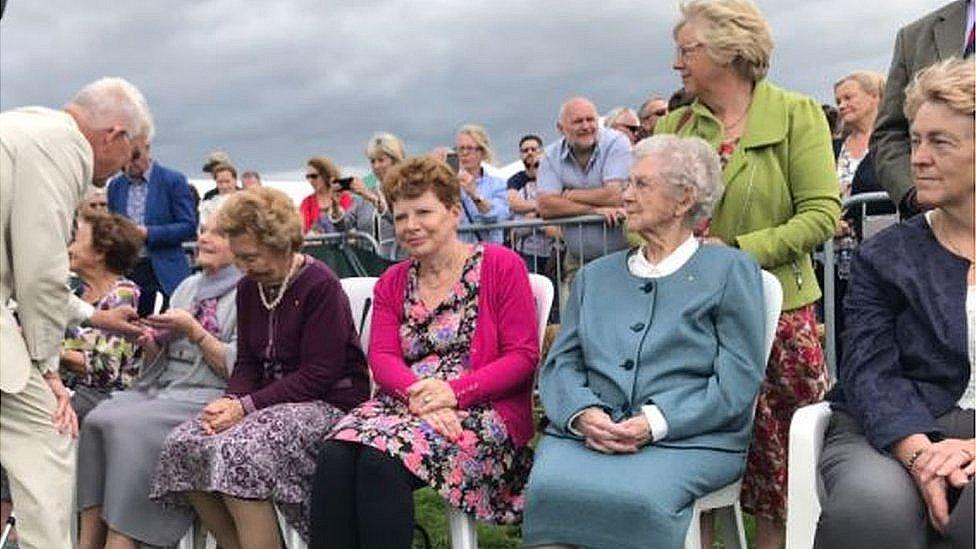 The munitions workers being honoured