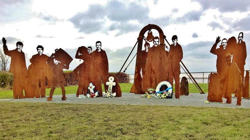 Hull trawlermen memorial