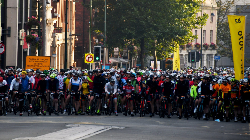 Bikes at the start line