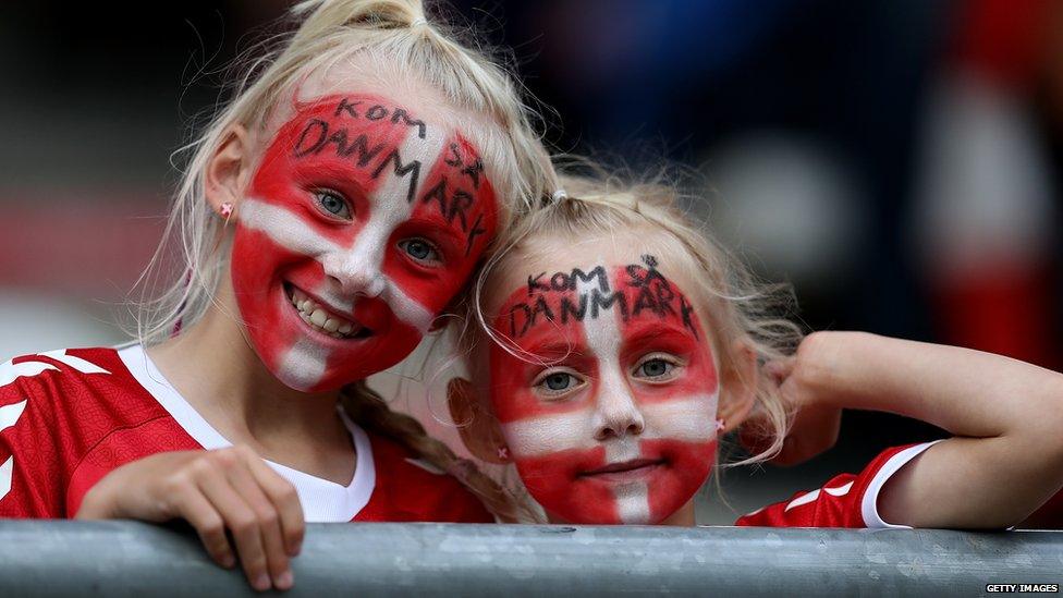 Young fans at the tournament