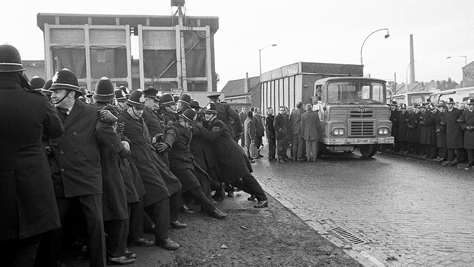 Police hold back pickets at Saltley Bridge