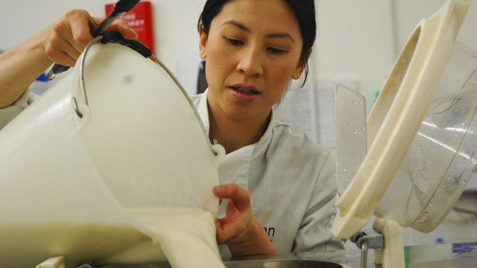 Yee Kwan making her ice cream