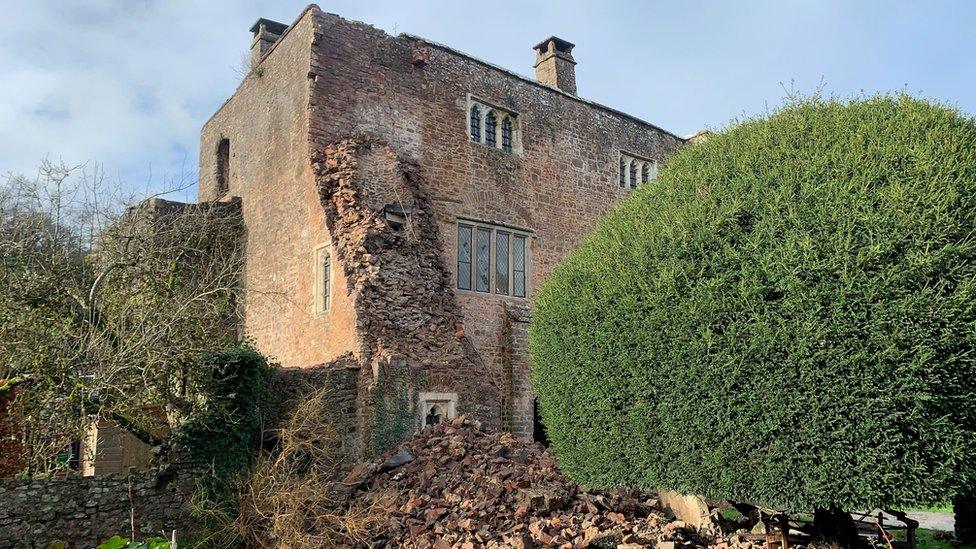 Tower collapsed at Bickleigh Castle, Devon