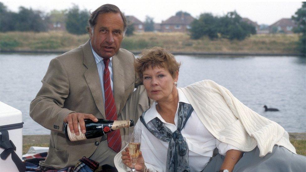 Geoffrey Palmer & Judi Dench in As Time Goes By