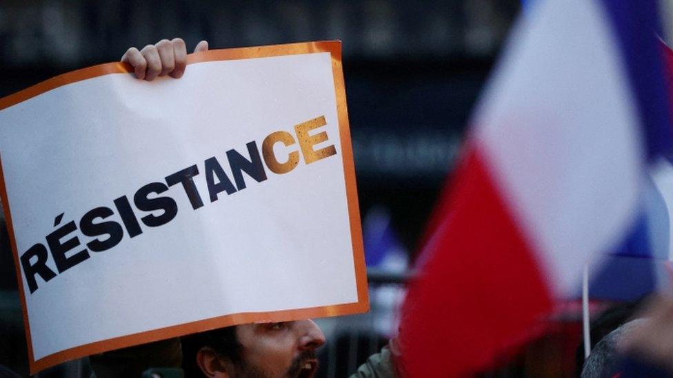 Protest by Les Patriotes party on 3 January outside the National Assembly