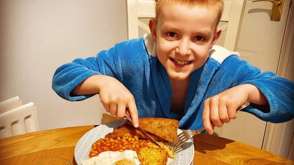 Finley Stimson eating breakfast