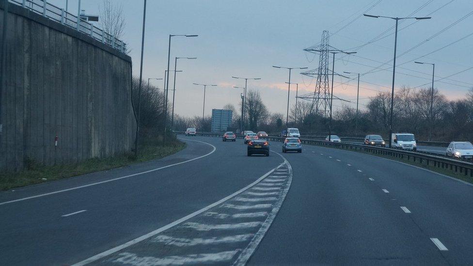 M4 eastbound at junction 44