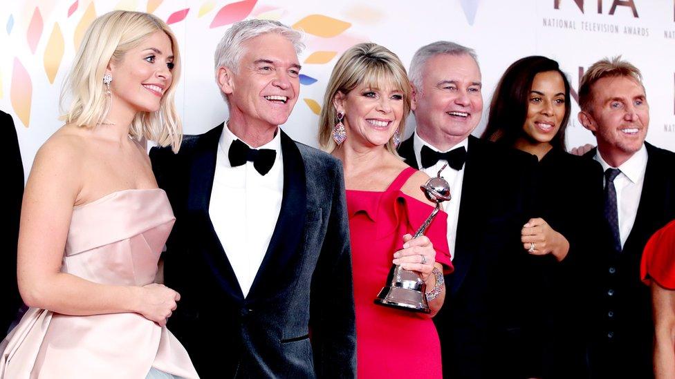 holly-willoughby-phillip-schofield-with-this-morning-presenters