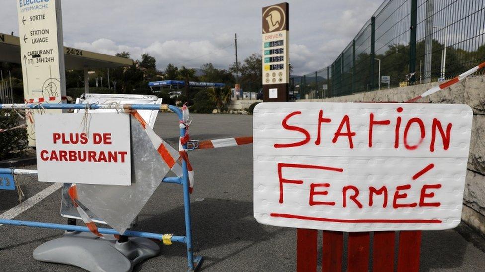 Petrol station in Nice, 10 October 2022