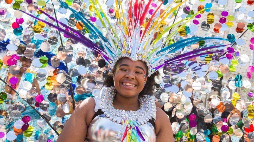 notting-hill-carnival-costume.