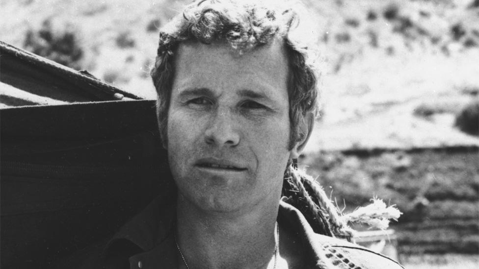 Wayne Rogers as Trapper John McIntyre