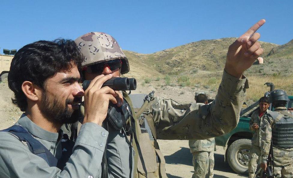 Nizami with Afghan Border Police in Nangarhar's Goshta District: hard skirmishes took place between Pak/Afg border forces here.