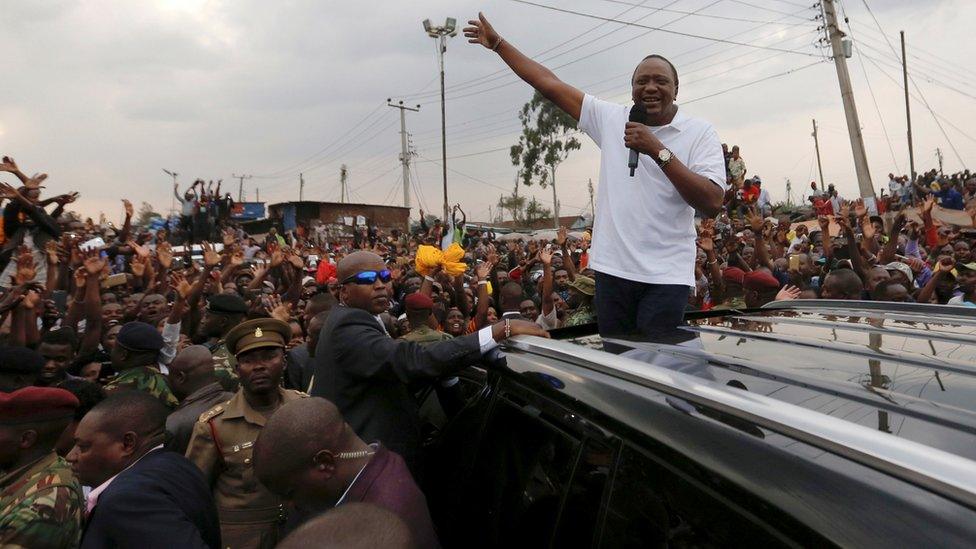 Kenya's President Uhuru Kenyatta addresses a crowd on September 1, 2017 in a Nairobi suburb