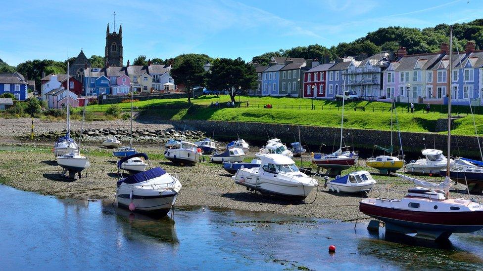 Harbwr Aberaeron