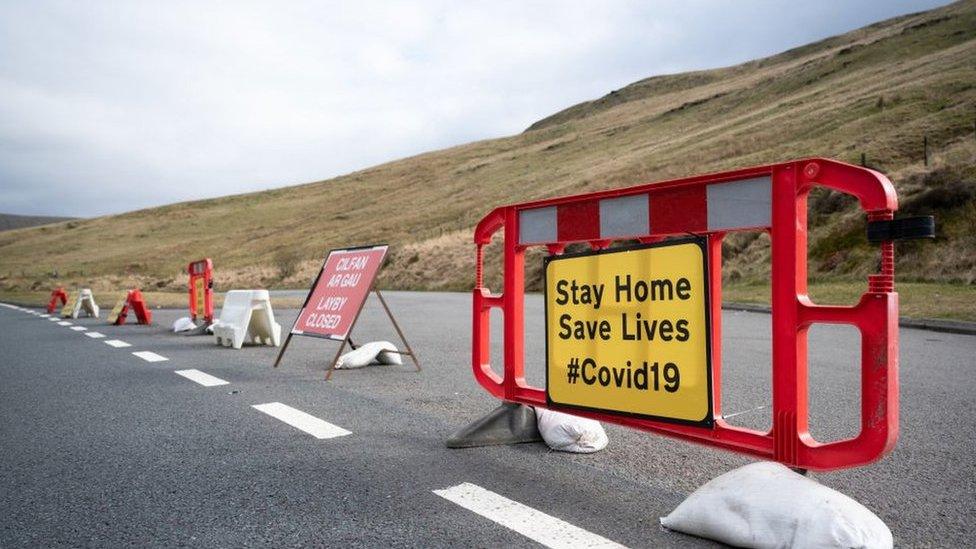 Coronavirus signs on the A470 near Pen-y-Fan