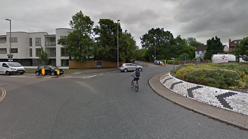 Junction of Fendon Road and Queen Edith's way in Cambridge