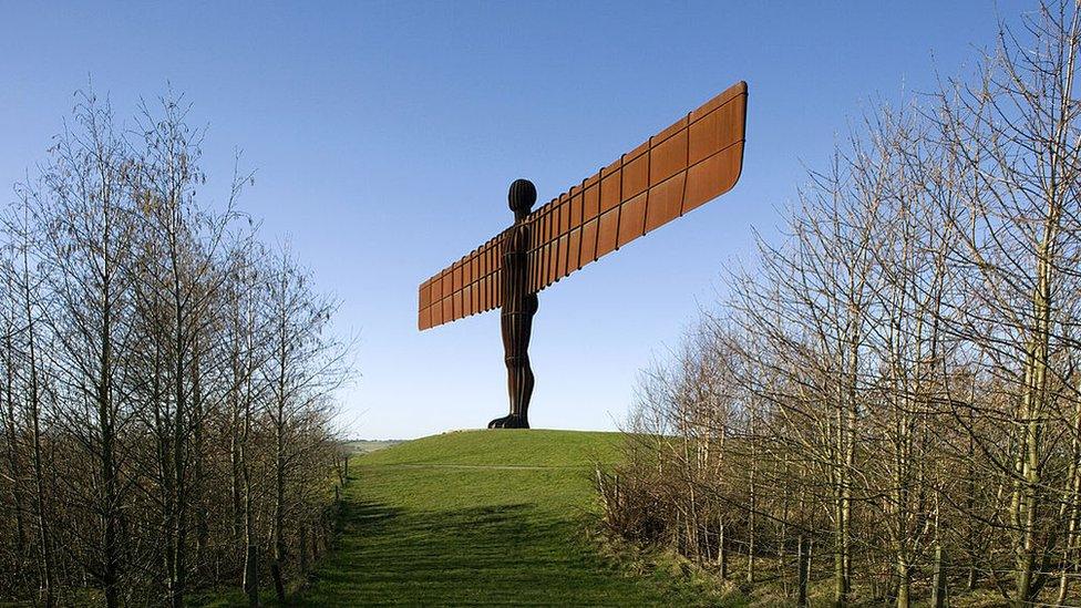 Angel of the North sculpture