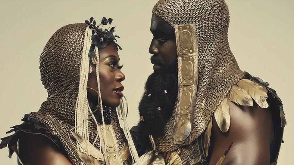 Akiya Henry and Michael Balogun as Beatrice and Benedick