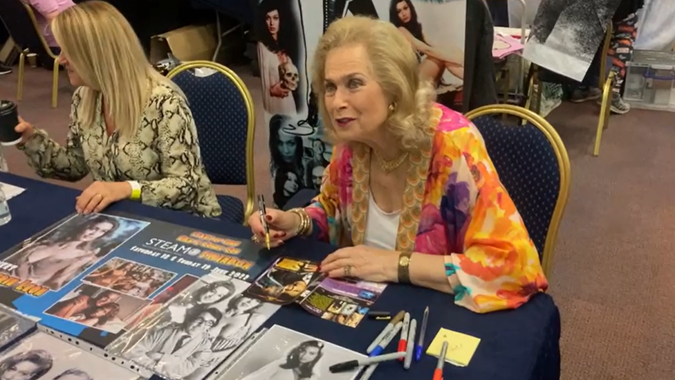 Valerie Leon