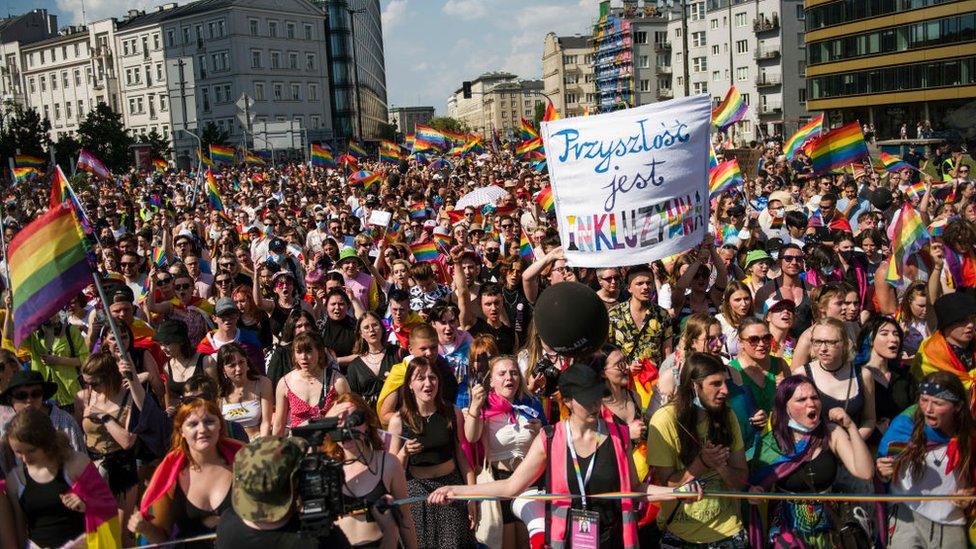 Huge crowd of participants seen during the march