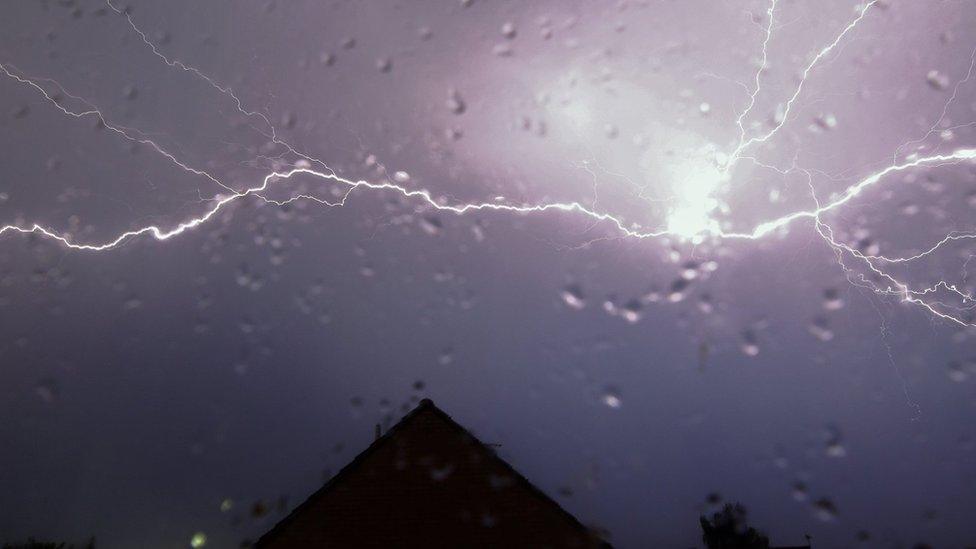 Lightning 3am looking towards Cambridge from Milton