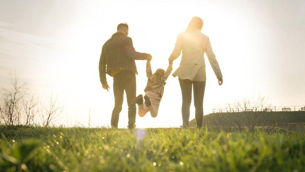 parents with single child