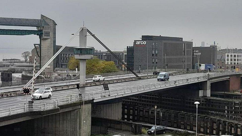 Myton swing bridge