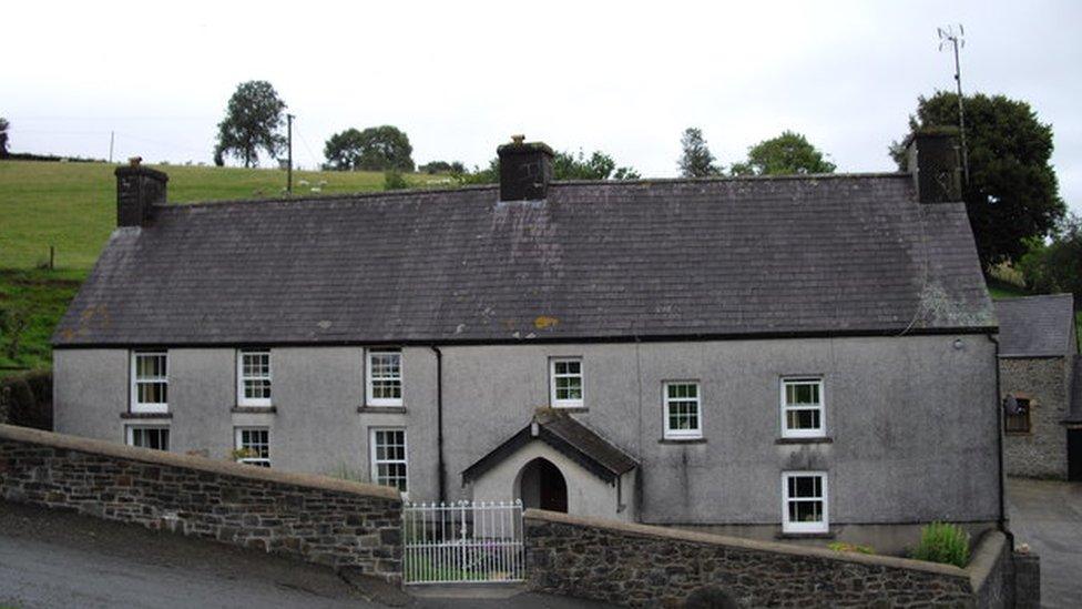 Faint fydd yn mynd ar bererindod i fferm Pantycelyn ger Llanymddyfri eleni?