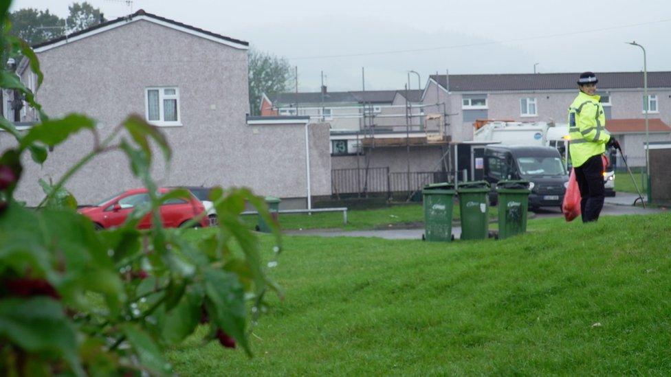 CSO Sarah Mey litter picking