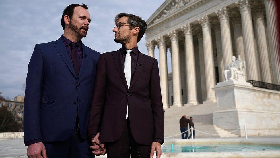 US Supreme Court questions bias in gay wedding cake case BBC News