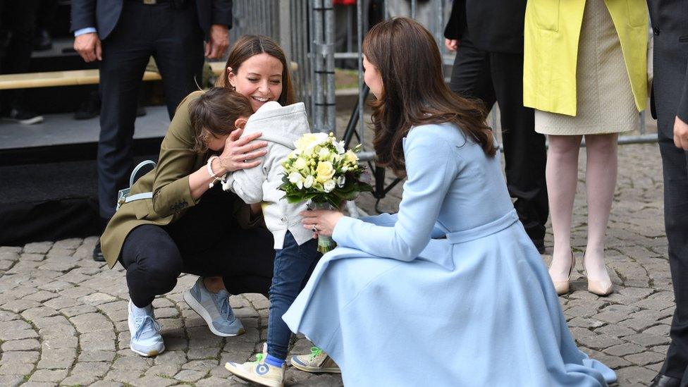 A little boy was overwhelmed by meeting the Duchess