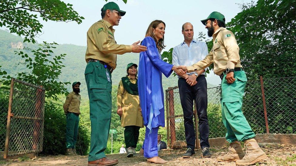 The royal couple visiting the Margalla Hills National Park, in the foothills of the Himalayas