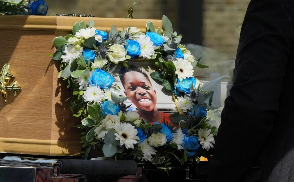 Daniel Anjorin: Funeral held for boy, 14, who died in sword attack