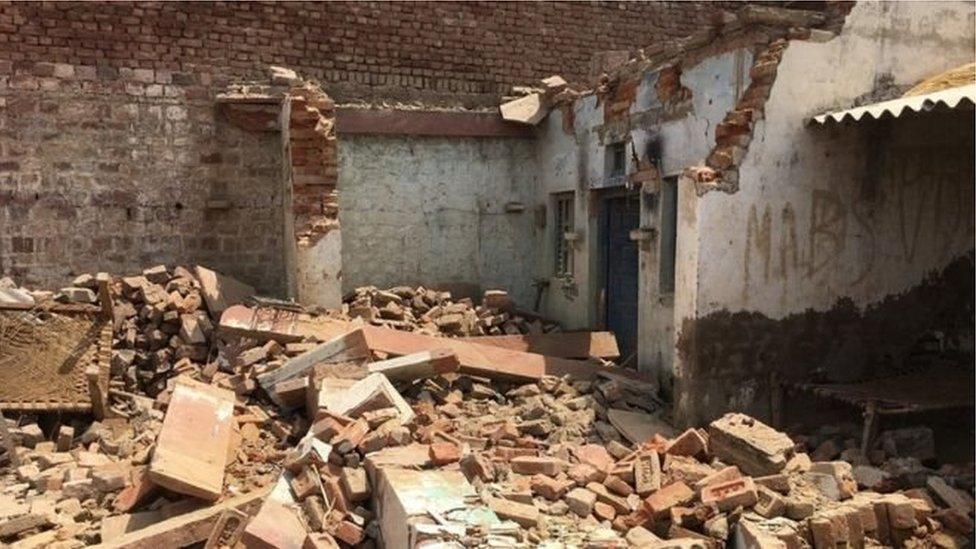 Houses collapsed in Uttar Pradesh