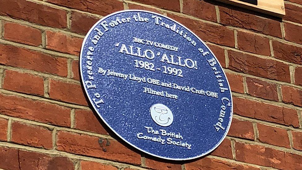 Blue plaque