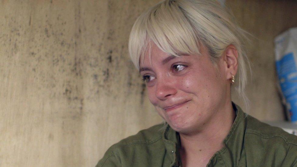 Lily Allen begins to cry