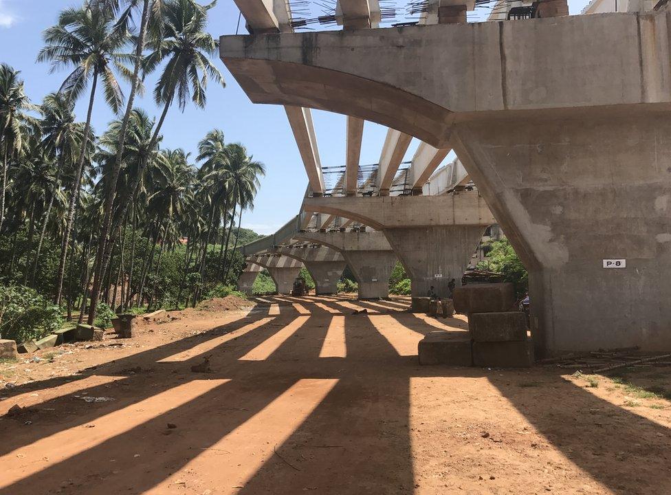 A four-lane highway under construction in Vasco