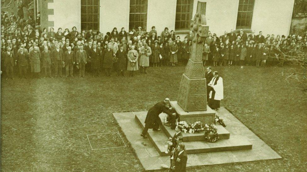 Ramsey war memorial 1935