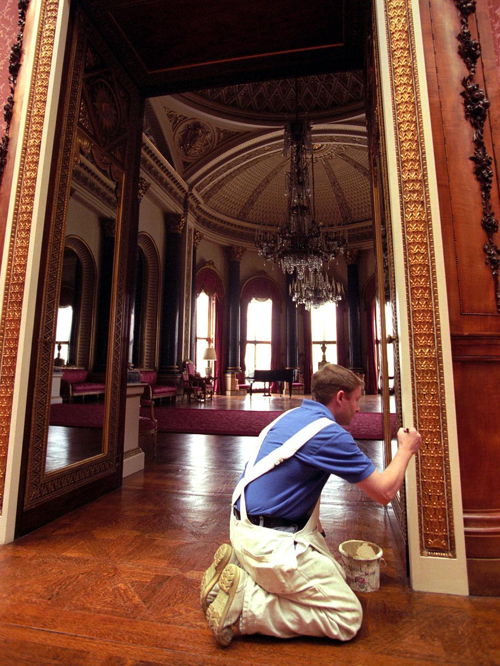 Finishing touches ahead of the opening of the state rooms in 1998