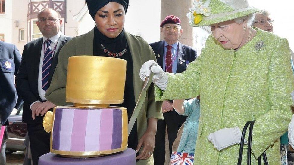 The Queen cuts the birthday cake by Bake Off winner Nadiya Hussain