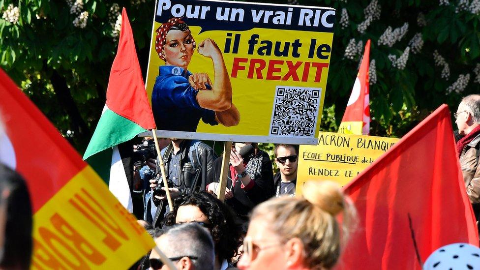 These May Day protesters in Bordeaux want to leave the EU on 1 MAy 2019