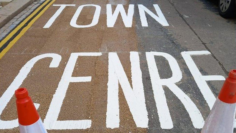 The markings showing 'town cenre'