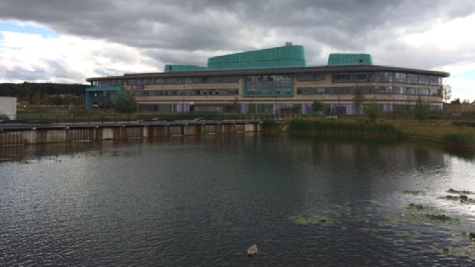 Colaiste Inbhir Nis