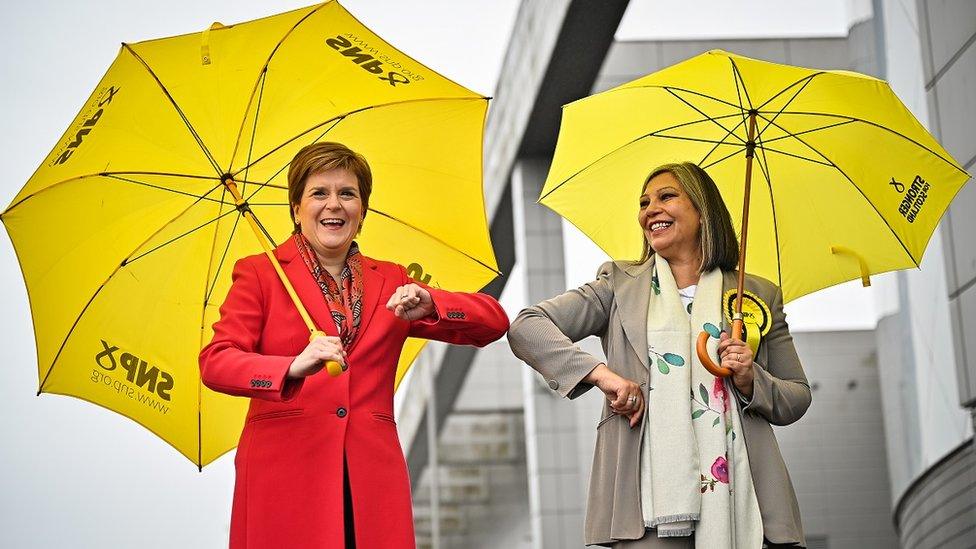 SNP candidate Kaukab Stewart and Nicola Sturgeon elbow bump