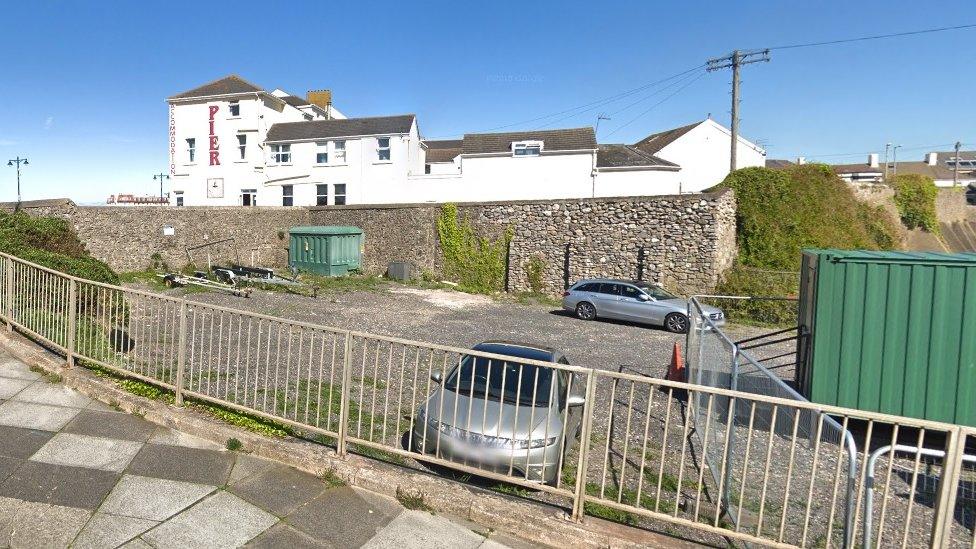 Pier Hotel and former site of Dunraven Court, Porthcawl