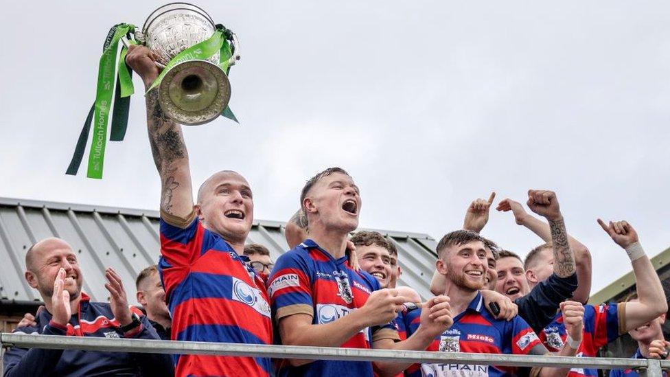 Kingussie with Camanachd Cup