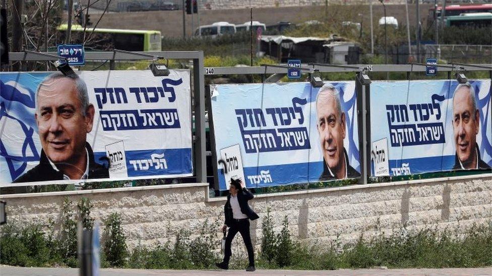 Netanyahu campaign posters in Jerusalem (07/04/19)