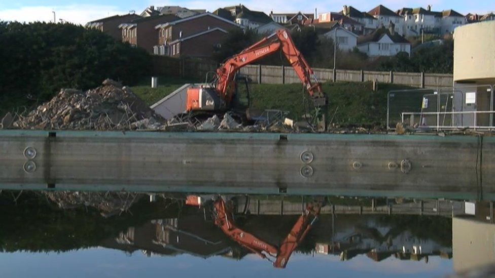 Saltdean Lido construction work - January 2016